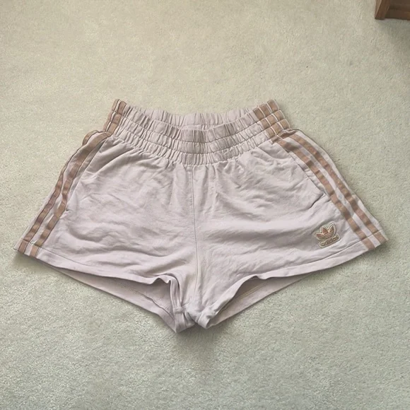 LIMITED EDITION Adidas Pink Cotton Shorts with Rose gold details - Picture 2 of 8